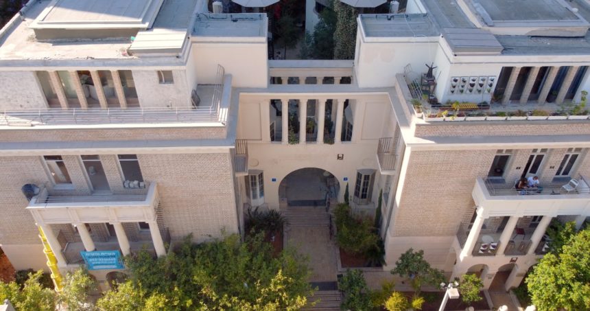 "פול האוס"- עיריית תל אביב-יפו חונכת את בית הצעירים המורחב מזא"ה 9-7 בחגיגות 100 שנים לבית התאומים
